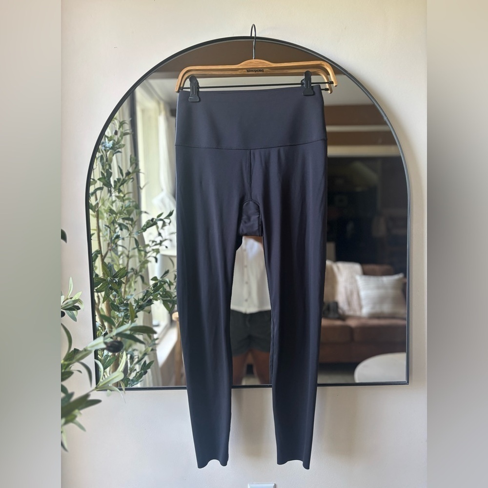 KNIX | leakproof leggings | size medium - Picture 3 of 5